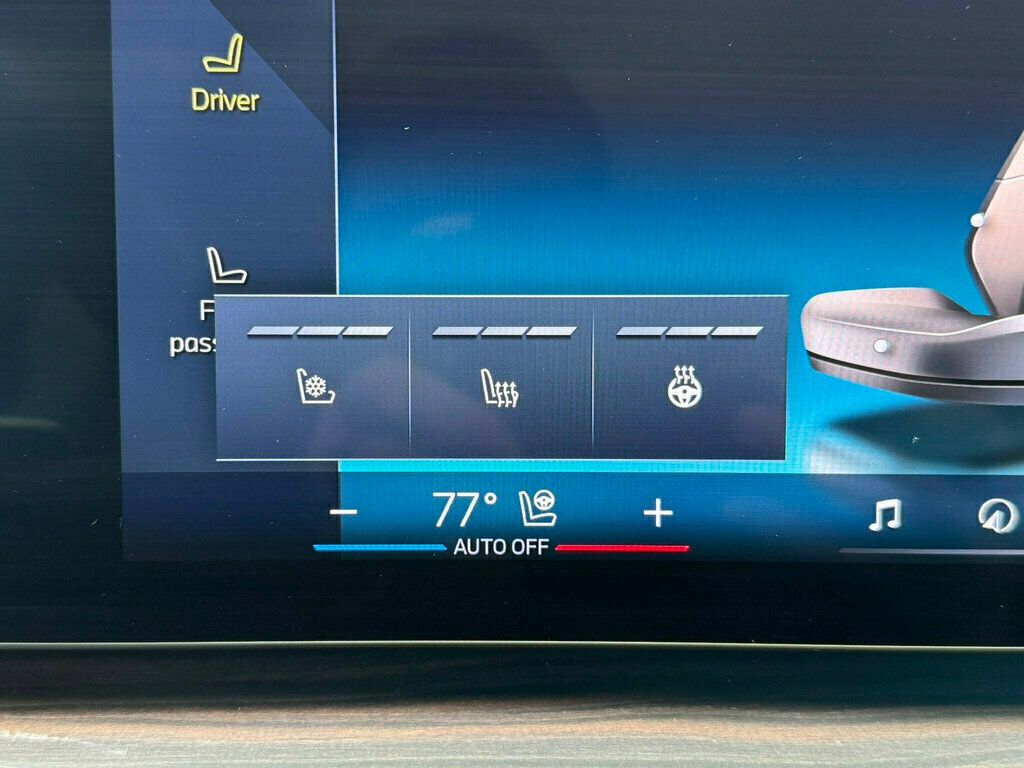 2023 BMW 7 Series 760i xDrive - 22972376 - 31