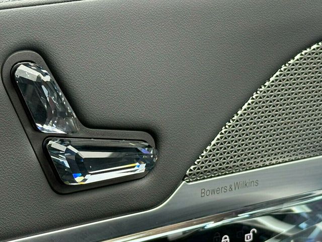 2023 BMW 7 Series 760i xDrive - 22972376 - 41
