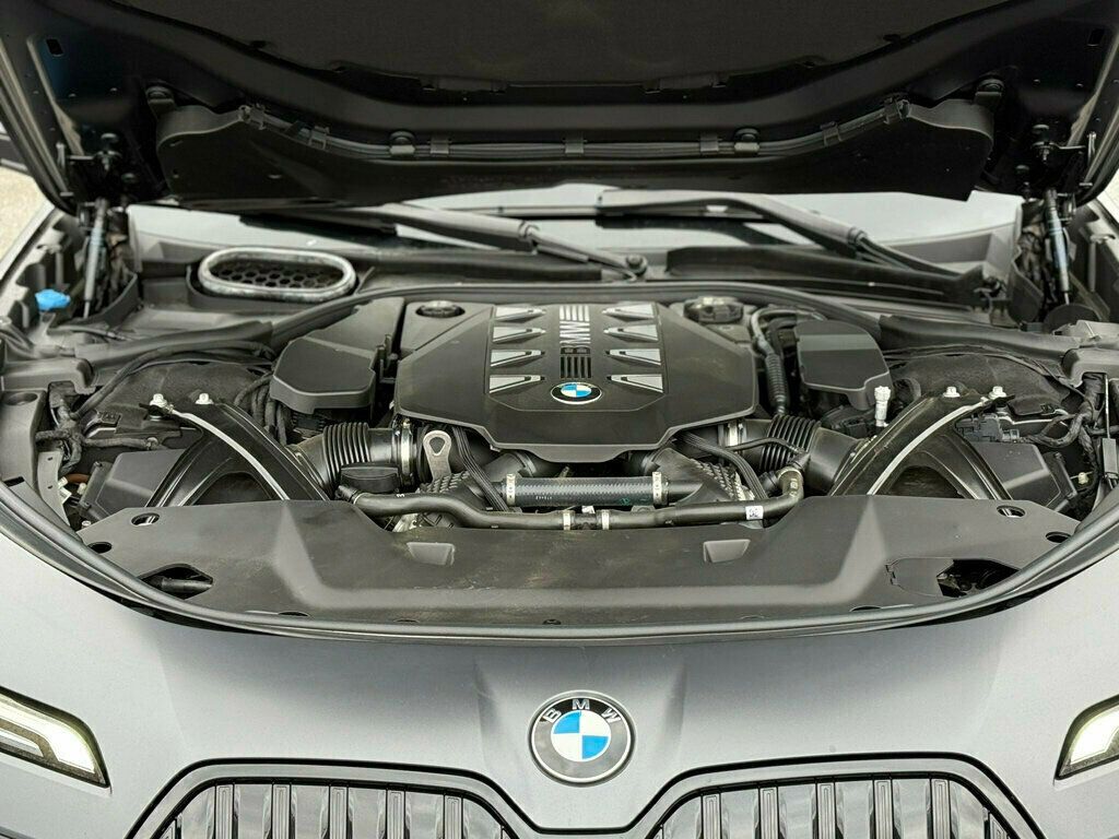 2023 BMW 7 Series 760i xDrive - 22972376 - 52