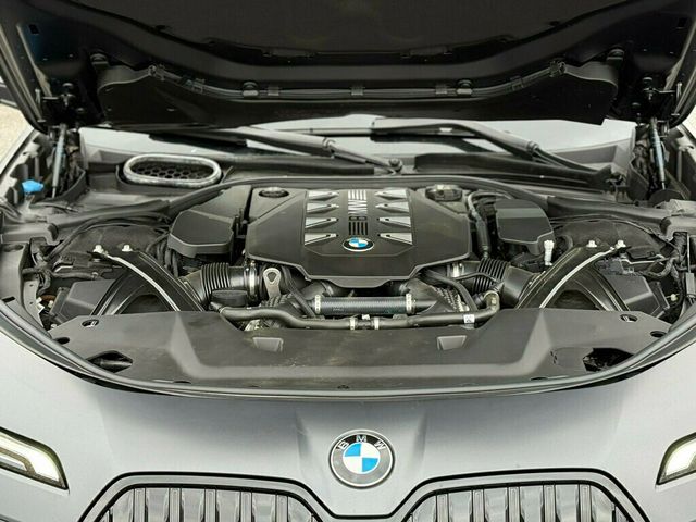 2023 BMW 7 Series 760i xDrive - 22972376 - 52