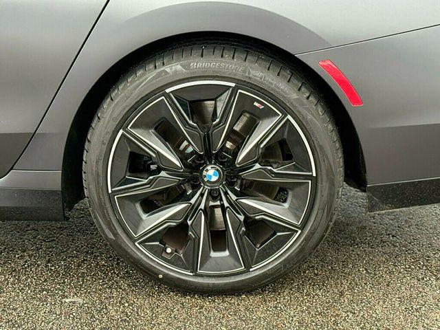 2023 BMW 7 Series 760i xDrive - 22972376 - 56