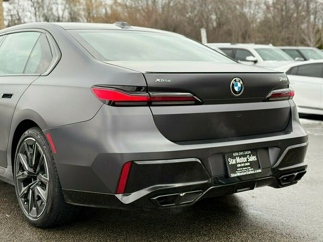 2023 BMW 7 Series 760i xDrive - 22972376 - 57
