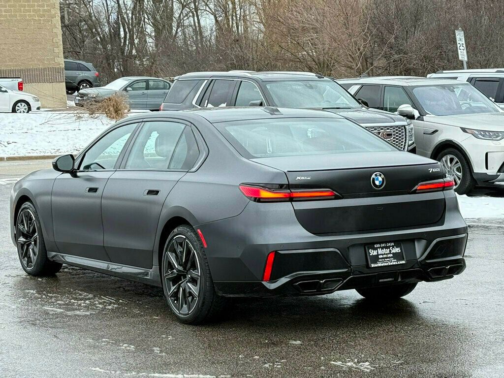 2023 BMW 7 Series 760i xDrive - 22972376 - 6