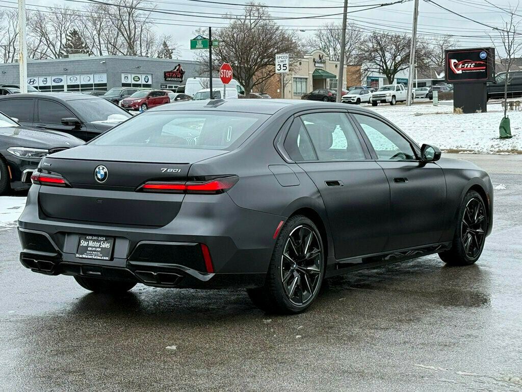 2023 BMW 7 Series 760i xDrive - 22972376 - 8