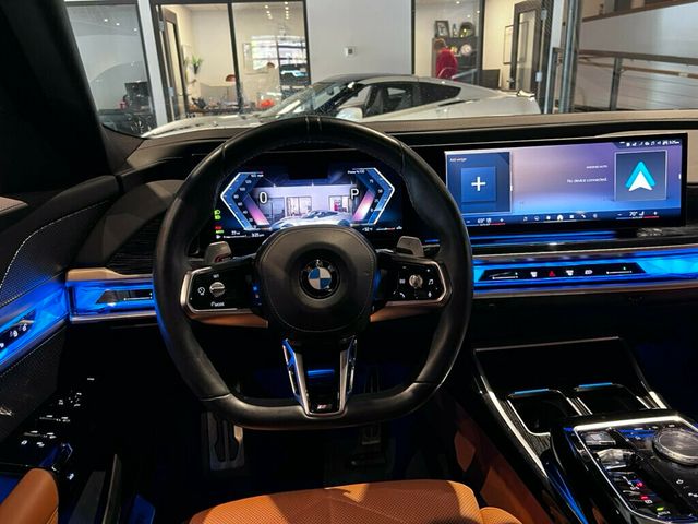 2023 BMW 7 Series M SportPkg/DriveAssistProPkg/ParkAssistPkg/HighwayAssist/360Cam - 23055606 - 11