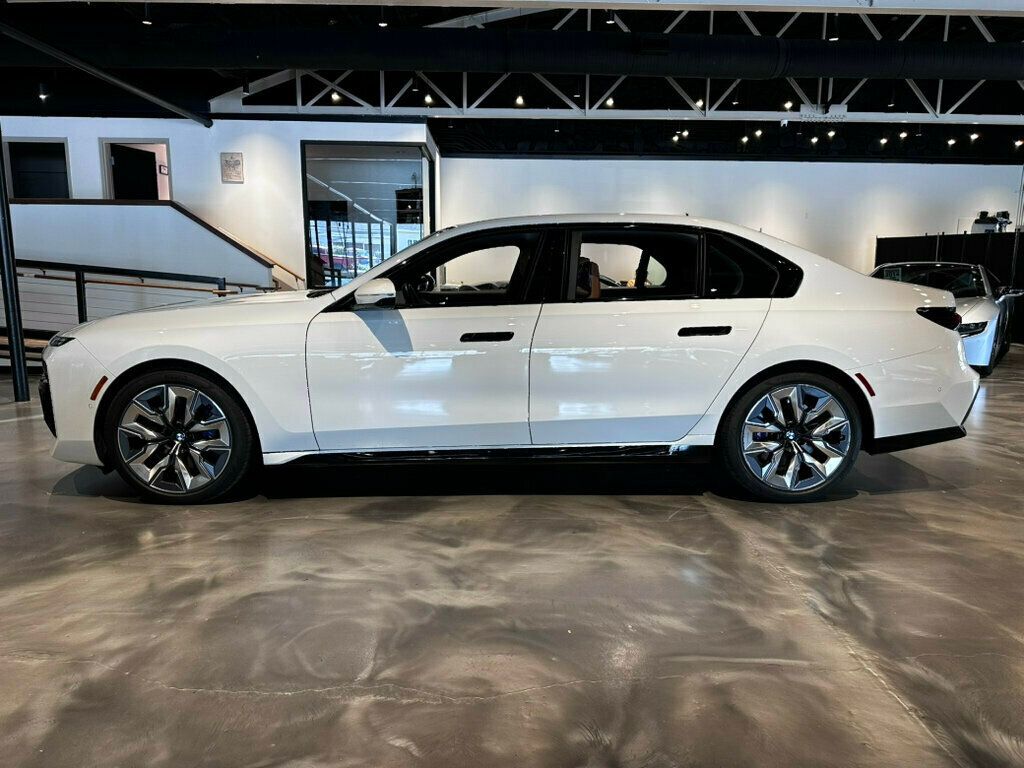 2023 BMW 7 Series M SportPkg/DriveAssistProPkg/ParkAssistPkg/HighwayAssist/360Cam - 23055606 - 1