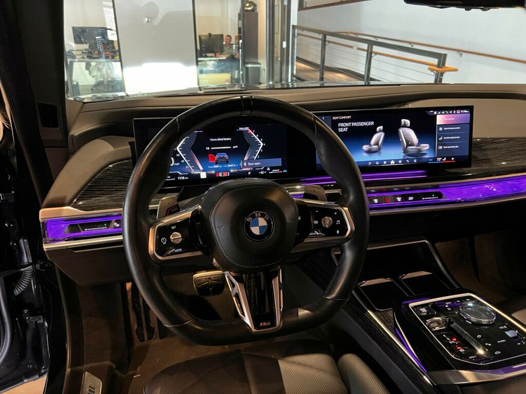 2023 BMW 7 Series M SportProPkg/ParkAssistPkg/HeadsUpDisplay/HtdSts/HtdSteerWheel - 22978774 - 17