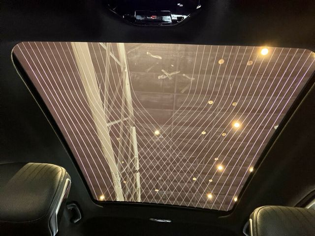 2023 BMW 7 Series M SportProPkg/ParkAssistPkg/HeadsUpDisplay/HtdSts/HtdSteerWheel - 22978774 - 23