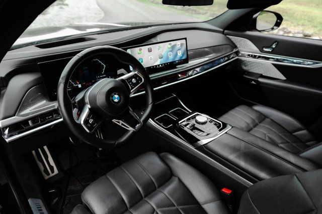 2023 BMW 7 Series MSRP$131575/LuxuryRearSeatingPkg/DrivingAssistanceProPkg/NAV - 23079300 - 21