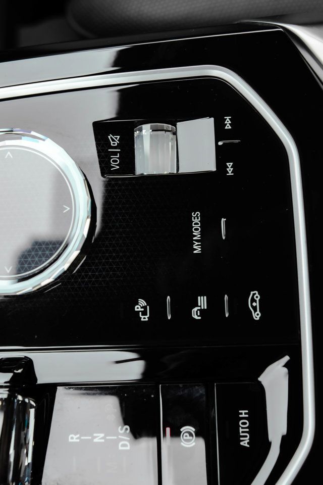 2023 BMW 7 Series MSRP$131575/LuxuryRearSeatingPkg/DrivingAssistanceProPkg/NAV - 23079300 - 29