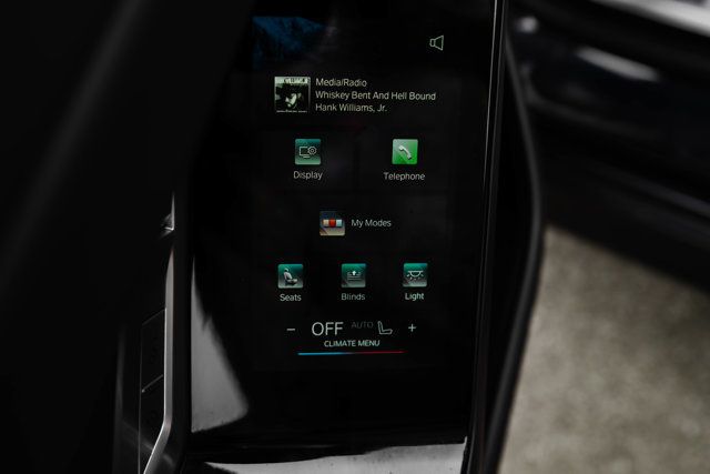 2023 BMW 7 Series MSRP$131575/LuxuryRearSeatingPkg/DrivingAssistanceProPkg/NAV - 23079300 - 41
