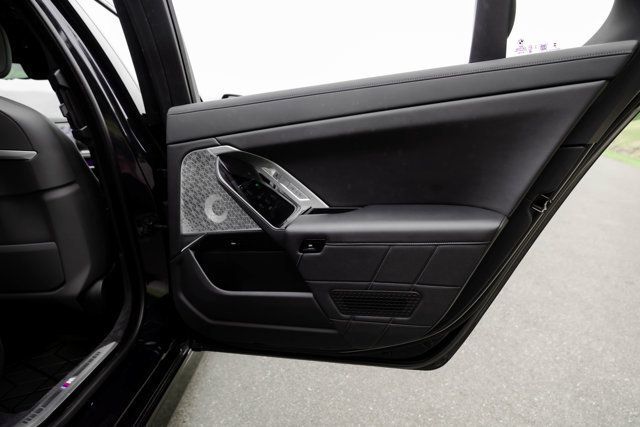 2023 BMW 7 Series MSRP$131575/LuxuryRearSeatingPkg/DrivingAssistanceProPkg/NAV - 23079300 - 47