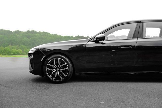 2023 BMW 7 Series MSRP$131575/LuxuryRearSeatingPkg/DrivingAssistanceProPkg/NAV - 23079300 - 8