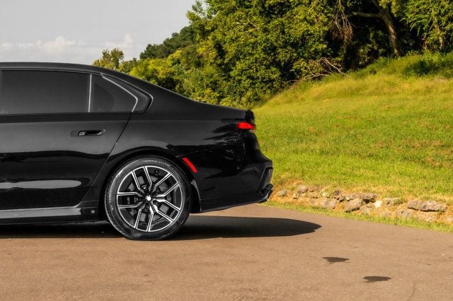 2023 BMW 7 Series MSRP$132345/ExecutivePkg/M-SportProPkg/DrivingAssistancePkg/NAV - 23065131 - 2