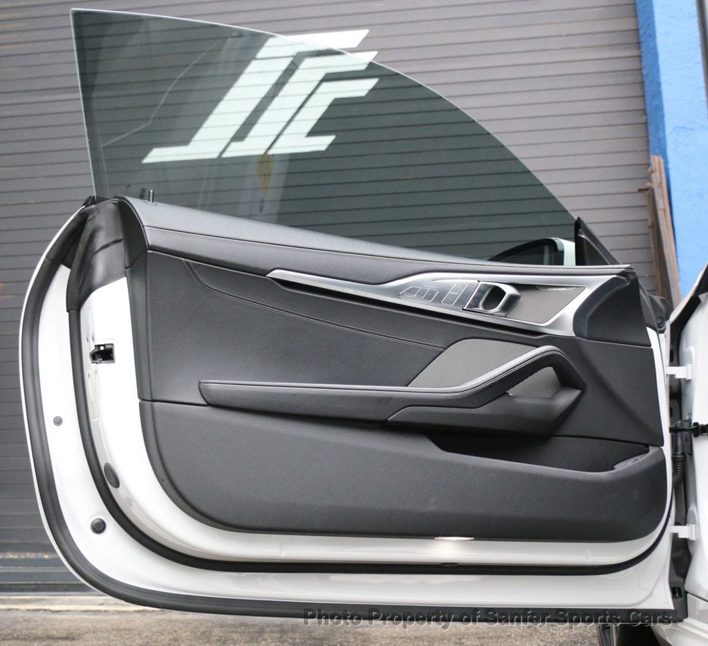 2023 BMW 8 Series 840i - 22978838 - 17