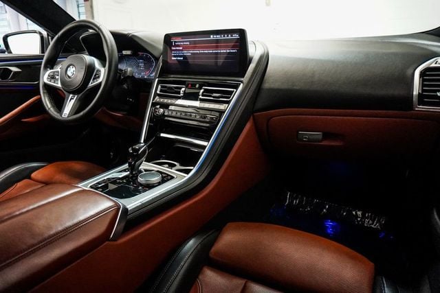 2023 BMW 8 Series 840i xDrive - 23040194 - 7