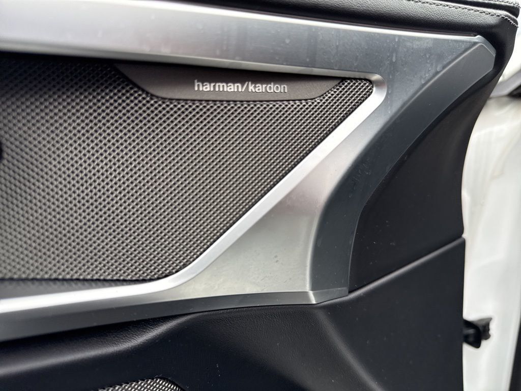 2023 BMW 8 Series 840i xDrive Gran - 23007889 - 11