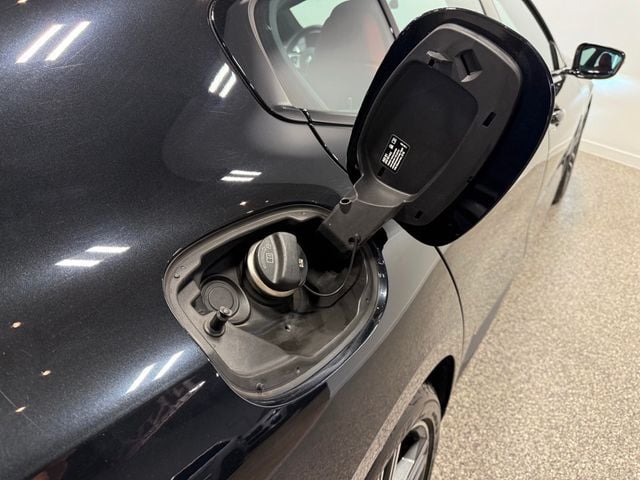 2023 BMW 8 Series 840i xDrive Gran - 22987757 - 29