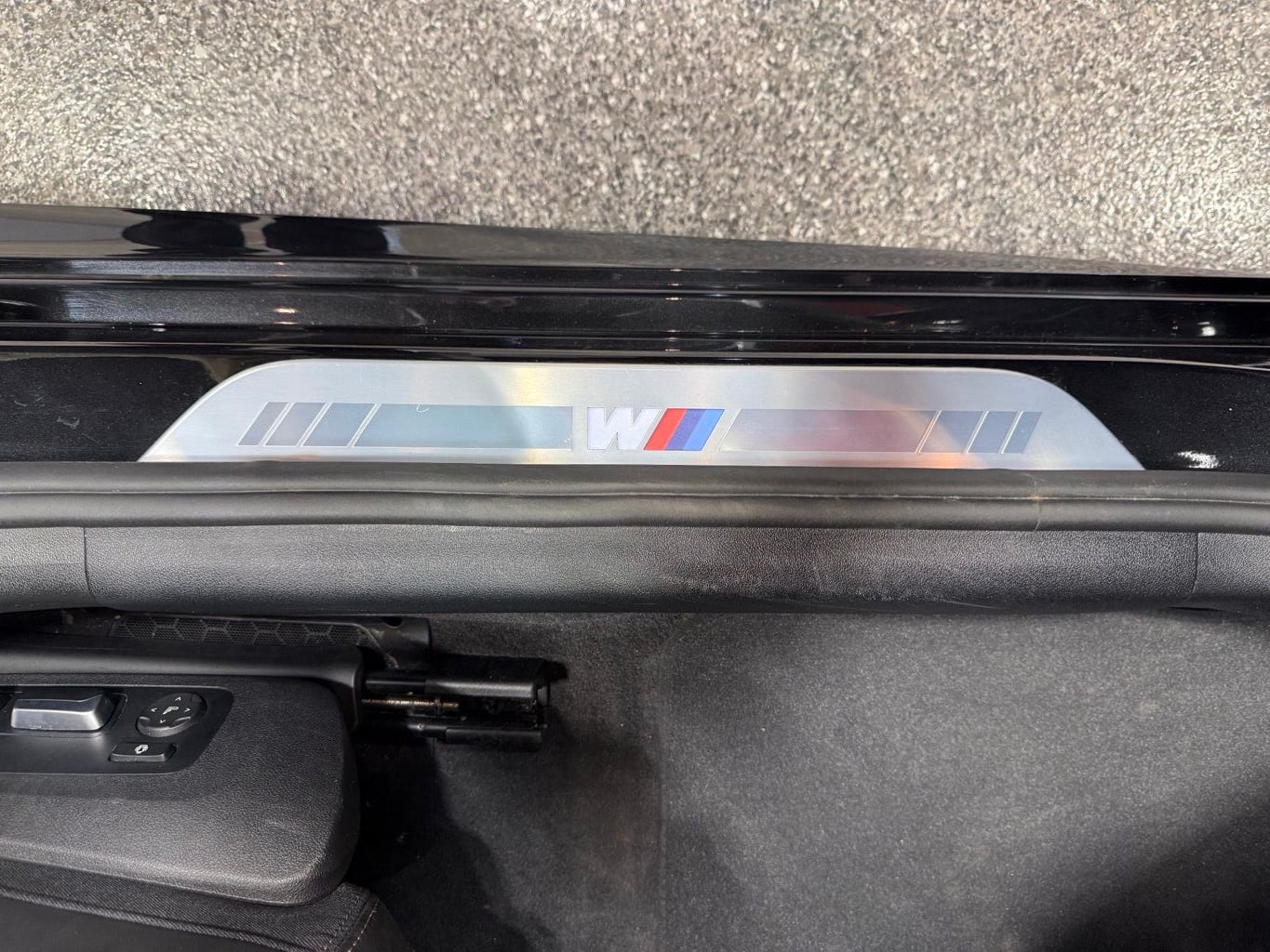 2023 BMW 8 Series 840i xDrive Gran - 22987757 - 47