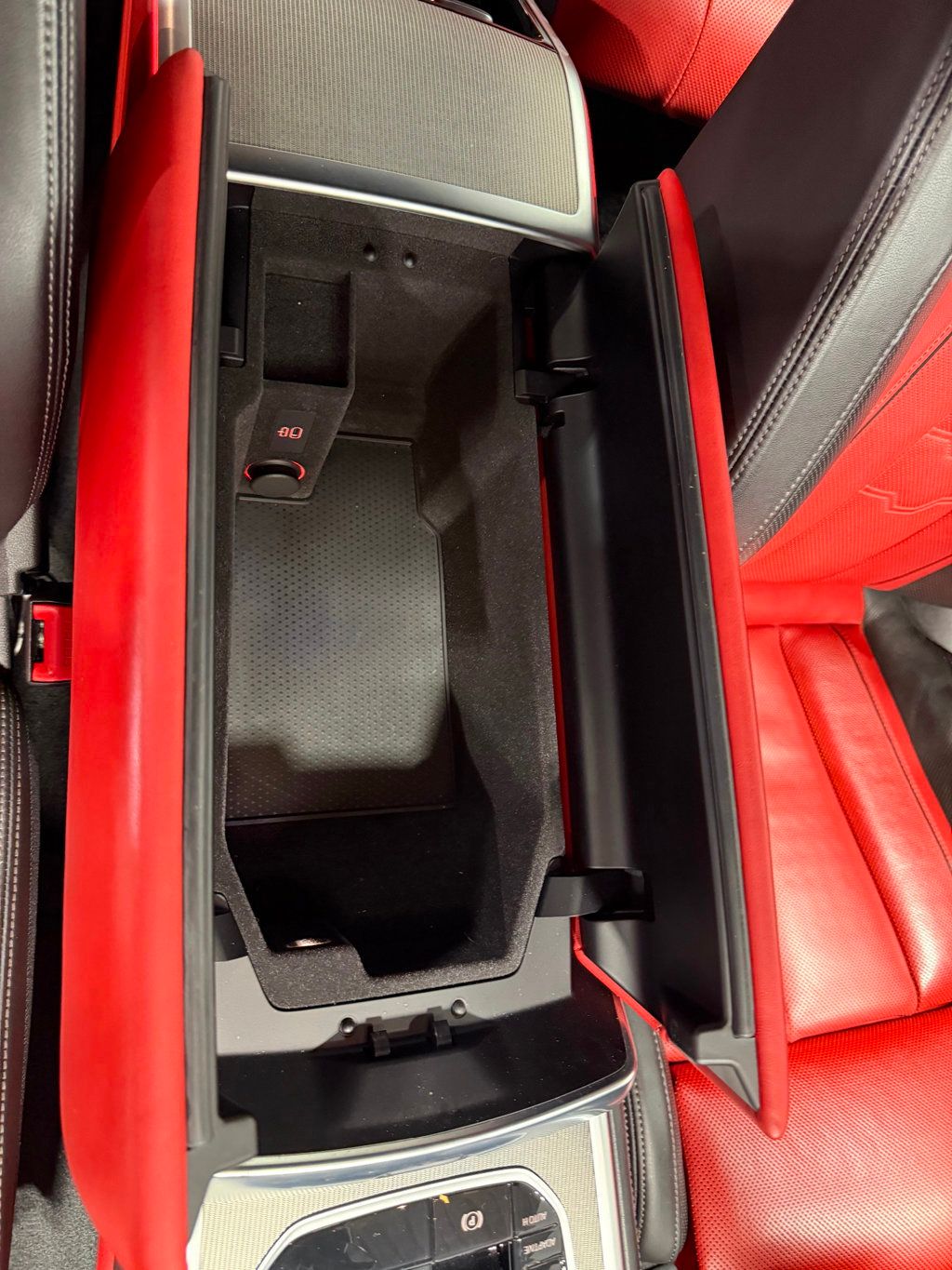 2023 BMW 8 Series 840i xDrive Gran - 22987757 - 54