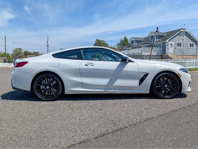 2023 BMW 8 Series M850i xDrive - 23015309 - 3
