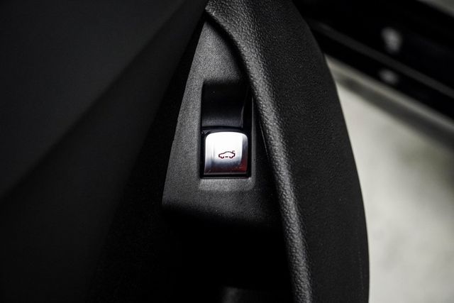 2023 BMW 8 Series M850i xDrive Gran - 22962997 - 34