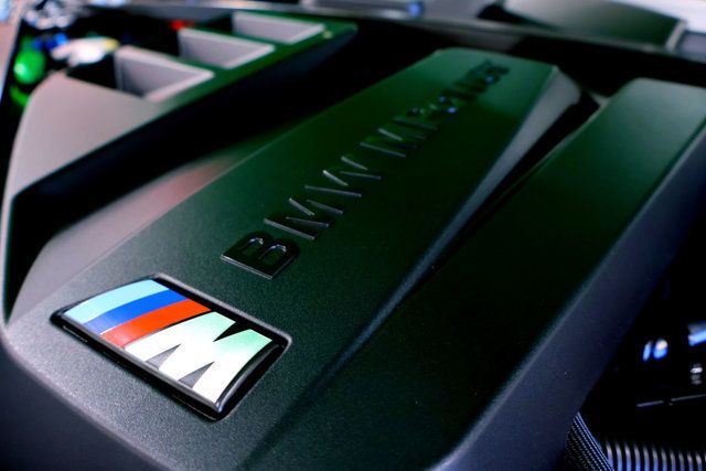 2023 BMW BMW M4 Coupe SIGNAL GREEN...1,695 Miles...6sp Manual - 22997042 - 42