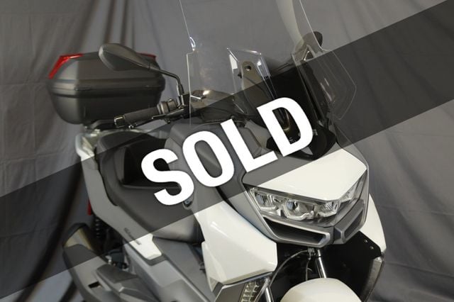 2023 BMW C 400 GT ONLY 425 MILES! - 22409384 - 0