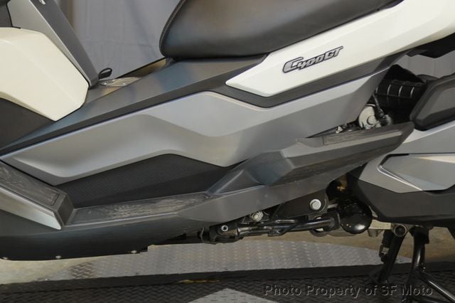 2023 BMW C 400 GT ONLY 425 MILES! - 22409384 - 14
