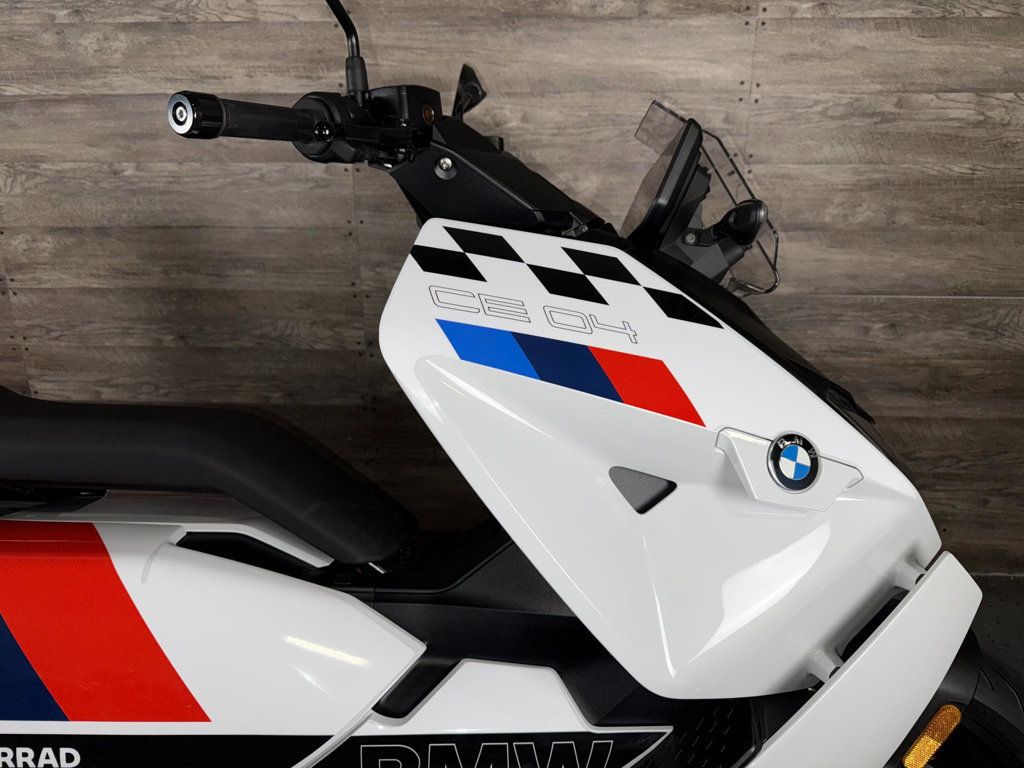 2023 BMW CE 04 LOW MILES! - 22943424 - 3