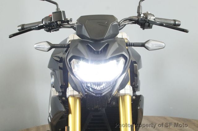 2023 BMW G 310 R Less Than 1000 Miles - 22751998 - 25