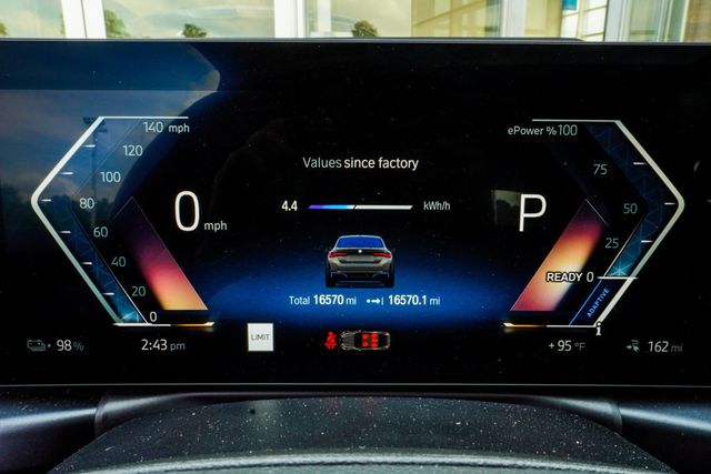 2023 BMW i4 eDrive35 Gran - 23091816 - 28