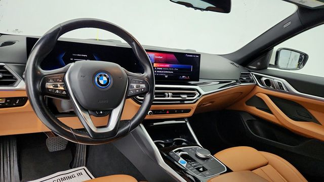 2023 BMW i4 eDrive35 Gran Coupe with Driving Assistance Professional Package - 22957021 - 12
