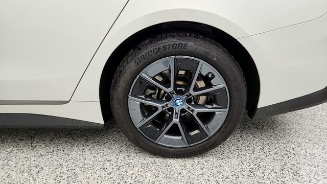 2023 BMW i4 eDrive35 Gran Coupe with Driving Assistance Professional Package - 22957021 - 8