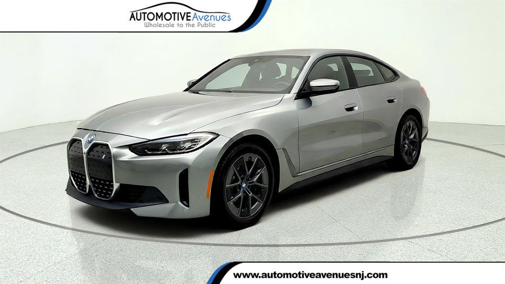 2023 BMW i4 eDrive35 Gran Coupe w/ Premium Pkg, Parking Assist Pkg - 23054393 | Video 1