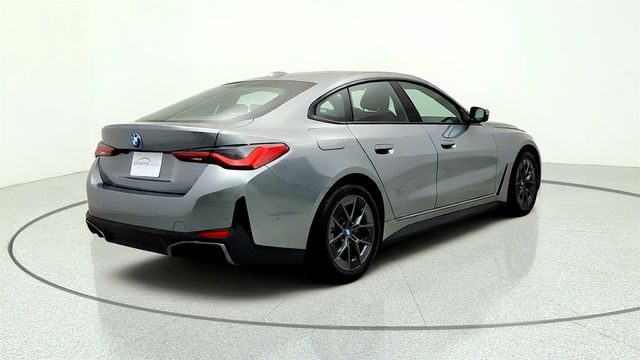 2023 BMW i4 eDrive35 Gran Coupe w/ Premium Pkg, Parking Assist Pkg - 23054393 - 4