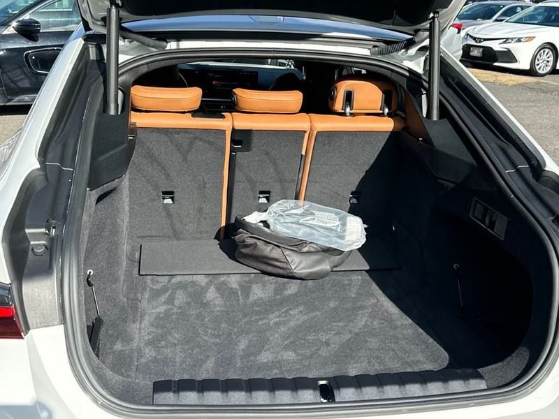 2023 Bmw i4 eDrive40 photo 17