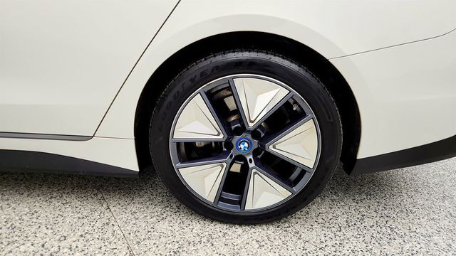2023 BMW i4 eDrive40 Gran Coupe with Premium Package & h/k Surround Sound - 22984950 - 8
