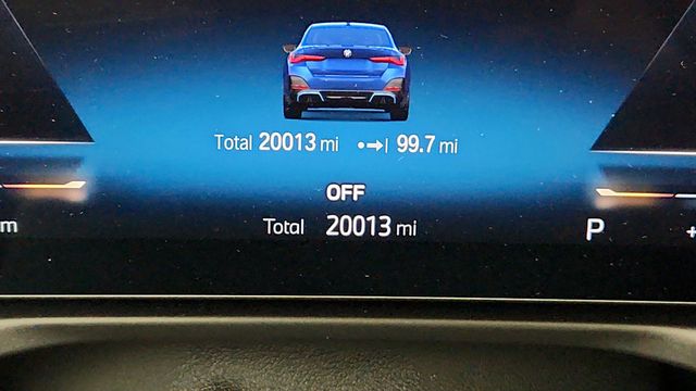 2023 BMW i4 eDrive40 Gran Coupe w/ M Sport Pkg & Icon Adaptive LED Headlamps - 22949813 - 15