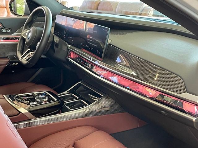2023 BMW i7 xDrive60 - 23050178 - 31