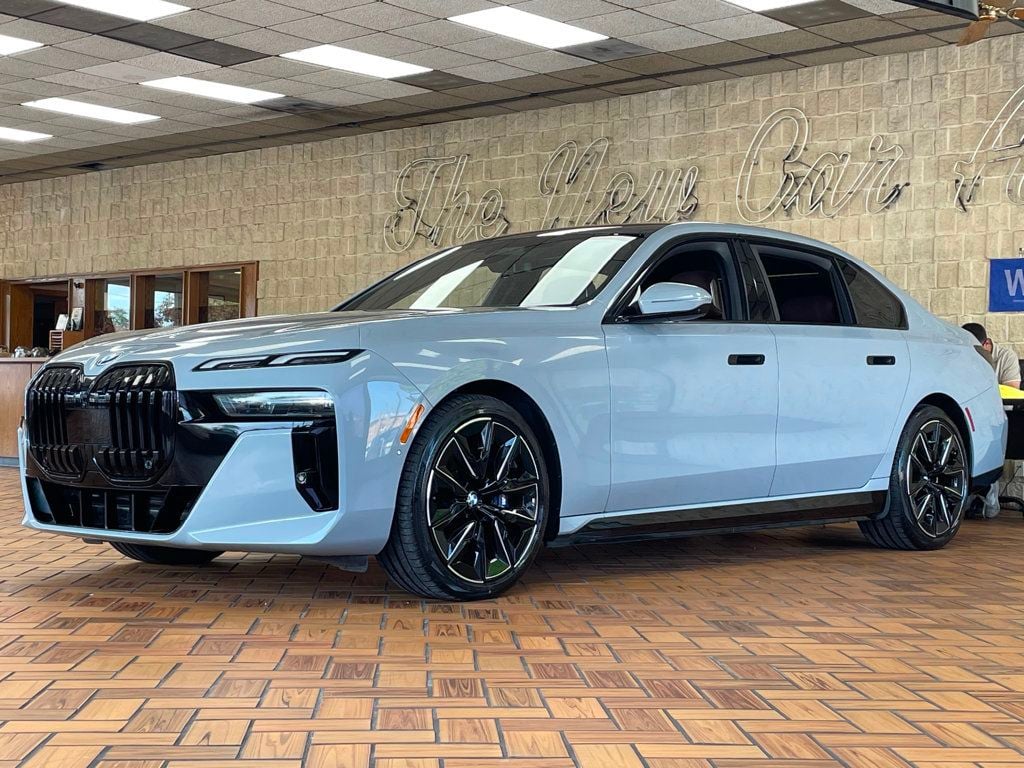 2023 BMW i7 xDrive60 - 23050178 - 3