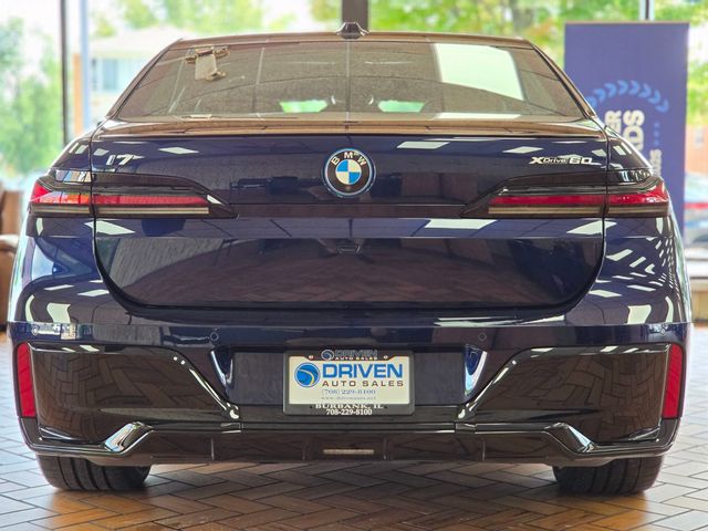 2023 BMW i7 xDrive60 - 23061751 - 9