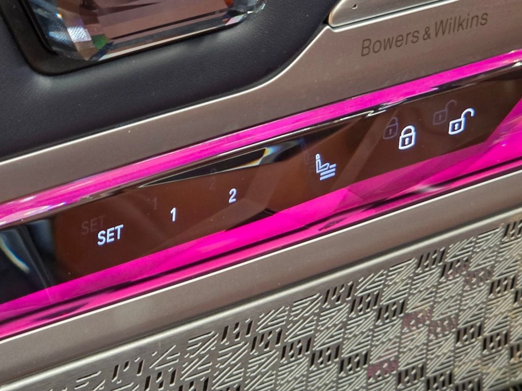 2023 BMW i7 xDrive60 - 23061751 - 19