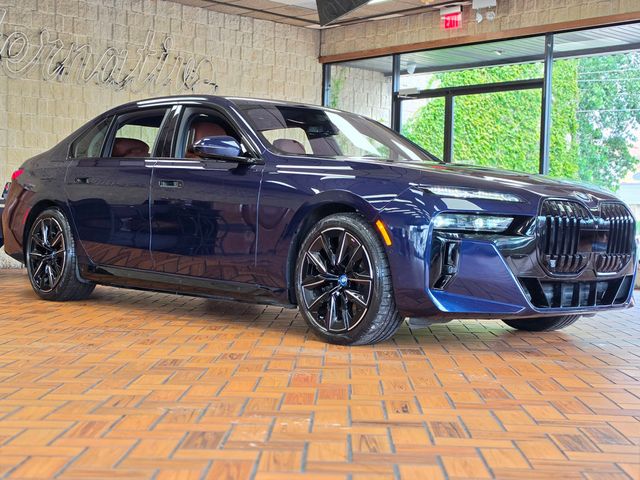 2023 BMW i7 xDrive60 - 23061751 - 7