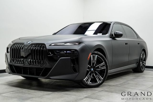 2023 BMW i7 xDrive60 - 23026362 - 0