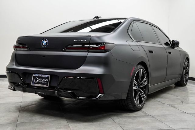 2023 BMW i7 xDrive60 - 23026362 - 10