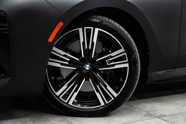 2023 BMW i7 xDrive60 - 23026362 - 2