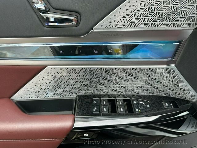 2023 BMW i7 xDrive60 - 22967599 - 11