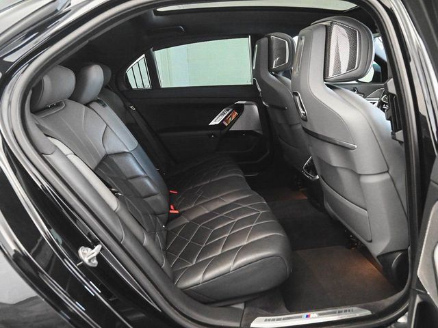 2023 BMW i7 xDrive60 - 22974140 - 33