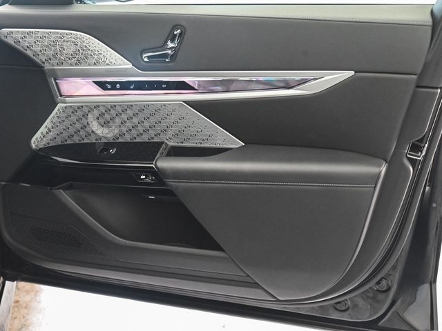 2023 BMW i7 xDrive60 - 22978880 - 10